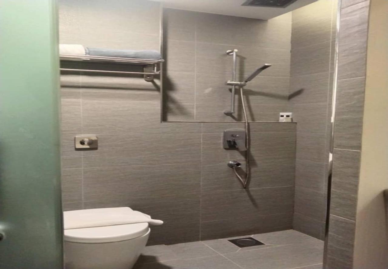 Minimalist Hotel Johor Bahru Eksteriør billede